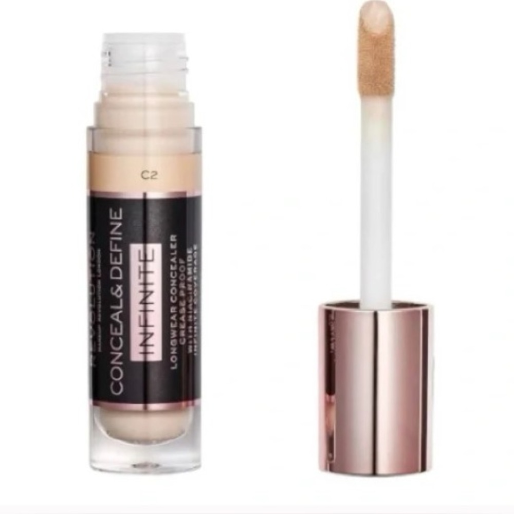 Makeup Revolution 16-hour Creaseproof Concealer - NEW/Sealed